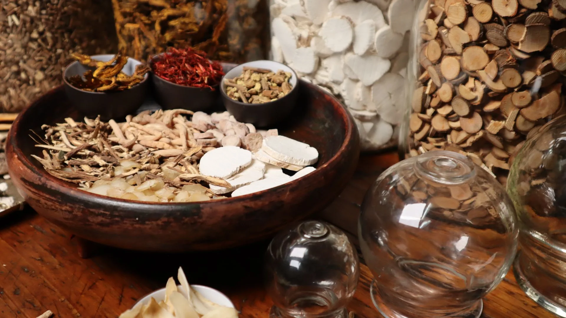 Dried herbs used in traditional Chinese medicine.